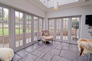 Kitchen / Breakfast Area- click for photo gallery